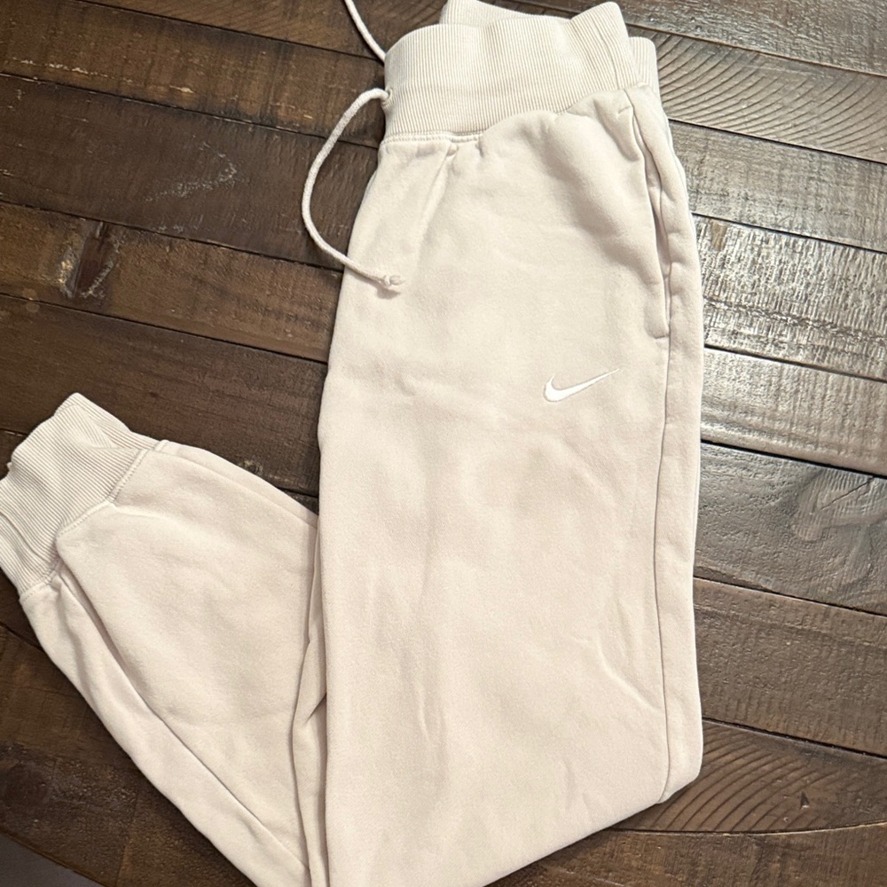 Nike Women’s Soft Cream Joggers